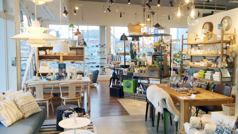 MONO-ya店内